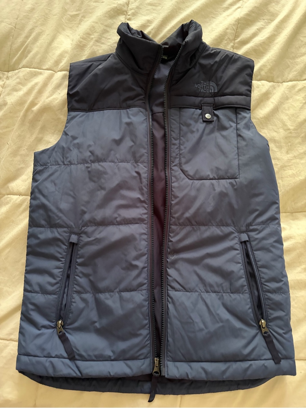 The North Face Men's Quilted Vest in Navy and Black